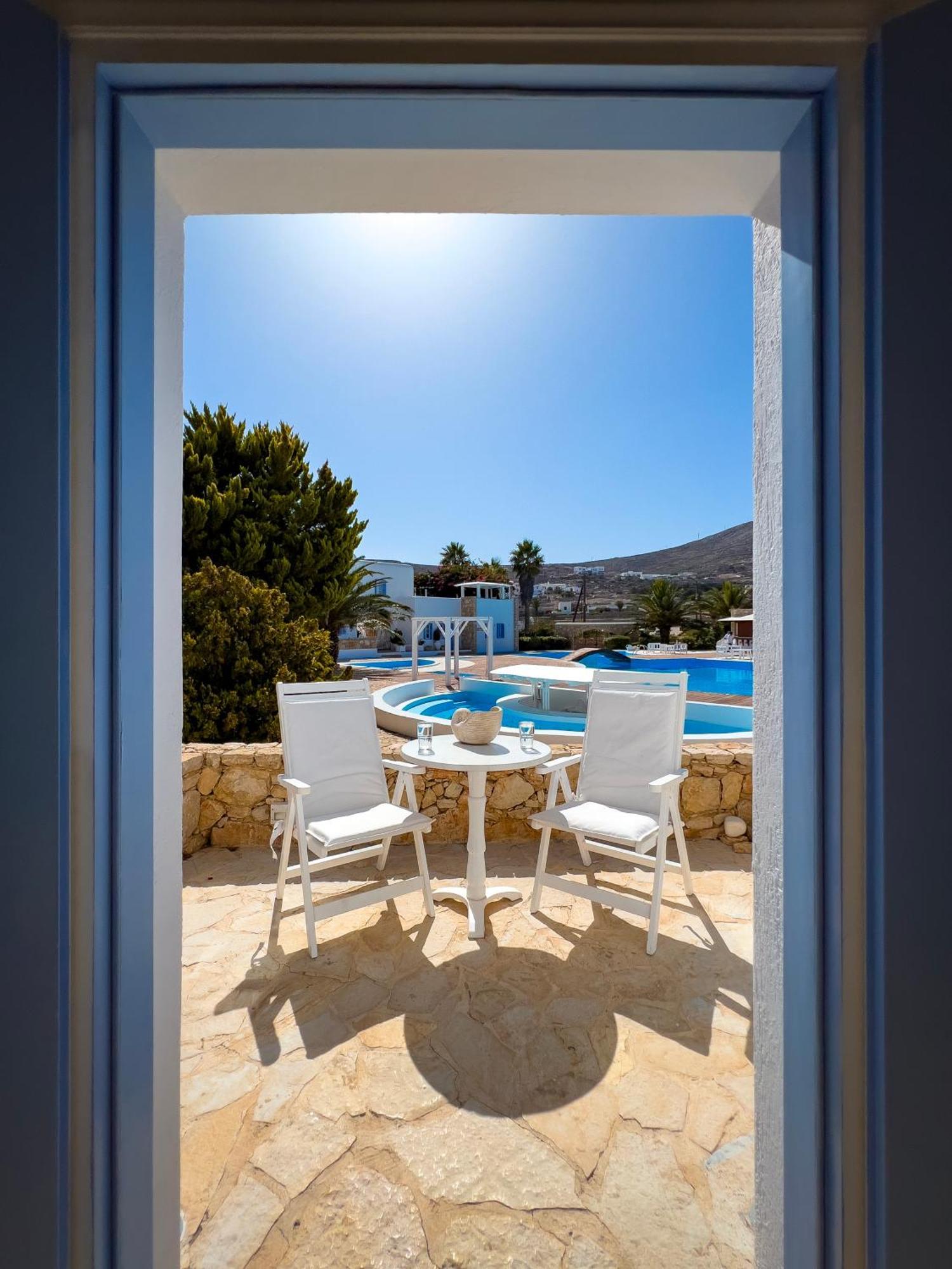 Chora Resort Hotel & Spa Folegandros Town Luaran gambar
